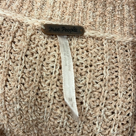 EUC Free People sweater - Picture 9 of 11